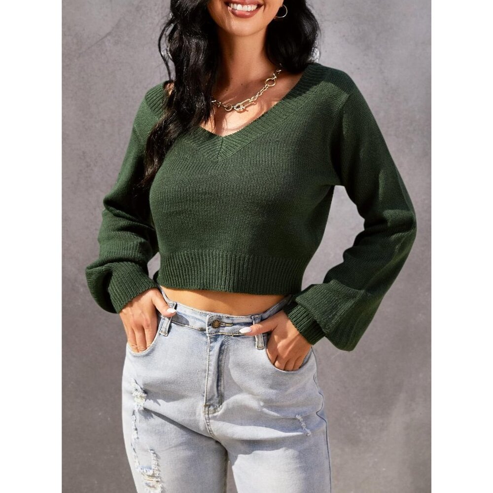 Elegant Lightweight V-Neck Crop Sweater for Women - Long Sleeve Casual Knit - Picture 6 of 6